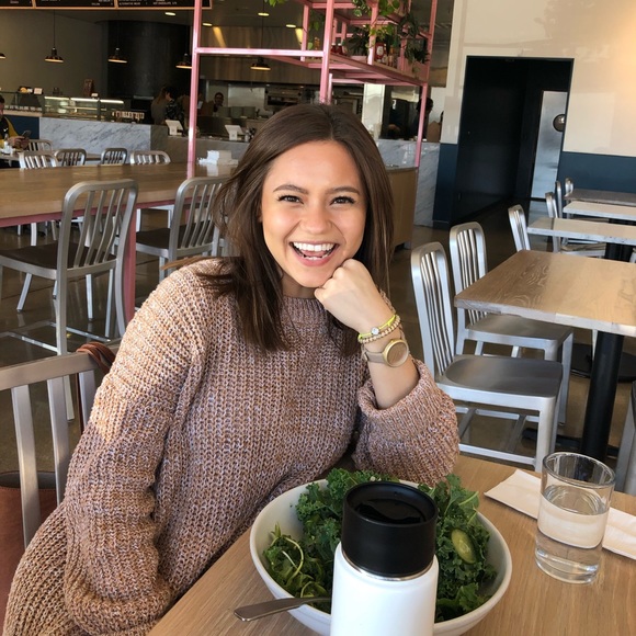 Meet your Posher, Karen - Picture 7 of 15